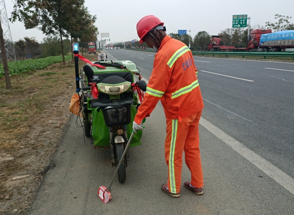 养护“不降温”！吹响农村公路冬季养护“冲锋号”